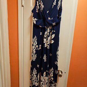 CHAPS Maxi dress, Size Large